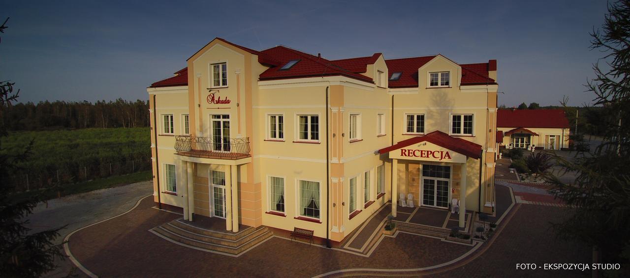 Hotel Arkada Rawa Mazowiecka Exterior photo